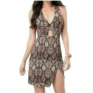 bebe X NAVEN Sleeveless Animal Print Mini Dress Cutout Faux Wrap Size 2